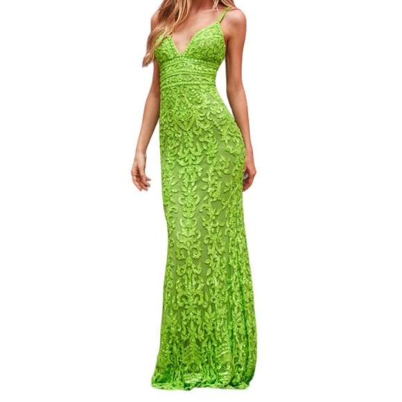 Sherri Hill Dresses & Skirts - Sherri Hill Sequin V-neck Met Gala Pageant Prom Gown Size 4